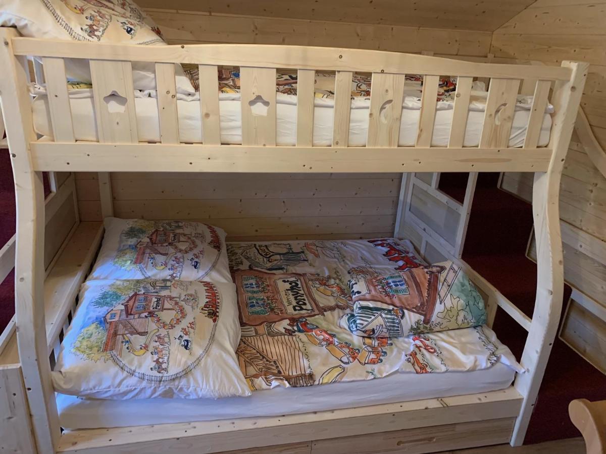 אלטיטינג Ferienhaus Spielburg מראה חיצוני תמונה