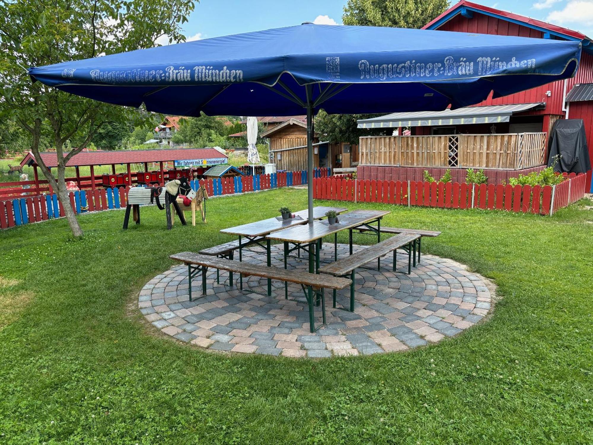 אלטיטינג Ferienhaus Spielburg מראה חיצוני תמונה
